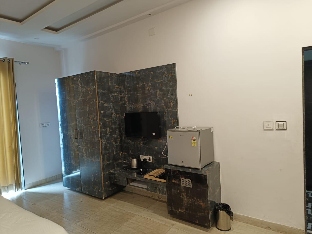 Image 11
